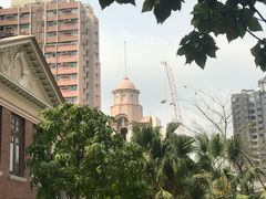 -香港大学