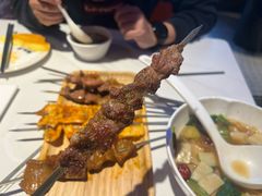 -小河公主秘制烤羊腿(小绿谷店)