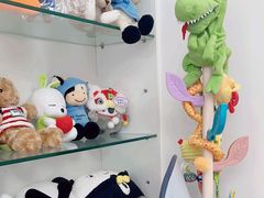 -瑞尔齿科(上海长风大悦城店)