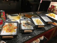 -钦瓦台时尚自助餐厅(银泰城店)