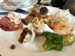 -圣丰索菲特·2 On 988 Café 自助餐厅