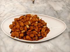 -渝信川菜 · 川味家常菜(财富购物中心店)