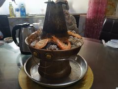 -一口猪海鲜浑锅·东北家常菜