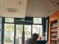 -星巴克(金谊广场店)