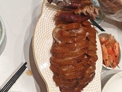 -梅利汴京烤鸭•开封豫菜地标店(东司门店)