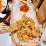 蘸辣椒吃还可以。「锅巴土豆」强烈推荐