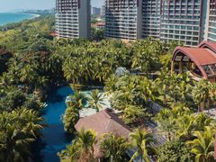 -三亚湾海居铂尔曼度假酒店