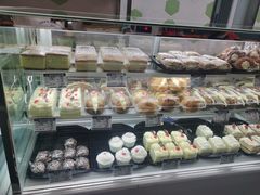 -白玉兰食品(中山公园龙之梦店)