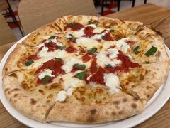 -城市大道红炉披萨烘焙坊