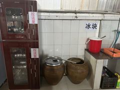 -正宗杨记普洱酸醋米线(总店)
