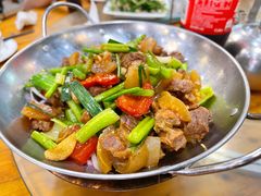 干锅带皮牛肉-喜味家·瑶族宴
