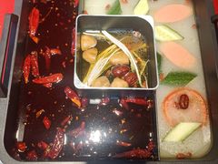 -二荆条·蜀鲜汇城市森林火锅