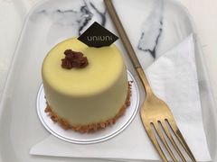 伯爵的杏园-UNI UNI(环亚凯瑟琳店)