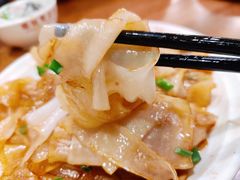 牛肉炒陈村粉-正德顺順德雙皮奶(中信店)
