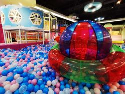 -木马王国淘气堡儿童乐园