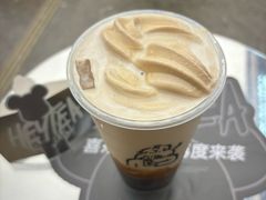 -喜茶(深圳万象城黑金店)