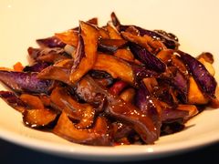 -一坐一忘云南菜(嘉里中心店)