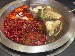 -沸炉重庆老火锅(军事博物馆店)