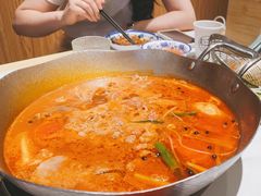 -王奋斗贵州酸汤牛肉火锅