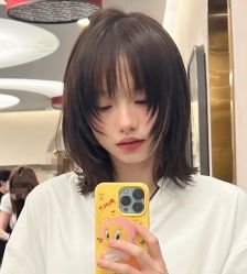 -BULB STUDIO 巴柏明星发型工作室