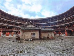 -南靖田螺坑土楼群景区