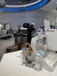 -MINI MARS 移动的空间站乐园·餐饮·派对(浦东金桥店)