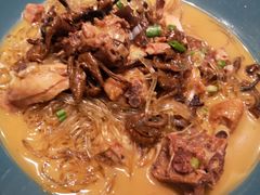 小鸡炖蘑菇-添福来墨鱼饺子 · 海鲜东北菜(大连星海·黄浦路店)