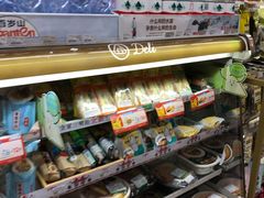 -全家便利店(南峰中心店)