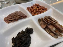 -鹊华居·地道鲁菜·海鲜·融合味(大明湖店)