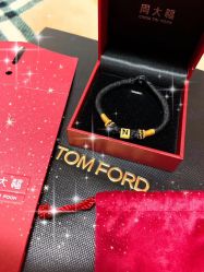 -周大福CHOW TAI FOOK(宝山苏宁易购店)