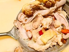 -尚尚仙·酸汤猪手·猪肚鸡火锅(华联万柳购物中心店)