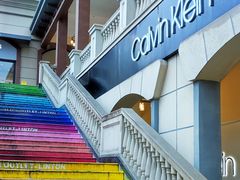 -王府井奥莱临潼小镇(临潼店)