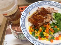 多彩时蔬鸡排丼-吉野家(中关村3店)