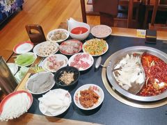 -沸炉重庆老火锅(军事博物馆店)