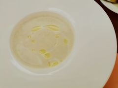 奶牛蘑菇汤-红房子西菜馆(淮海中路店)