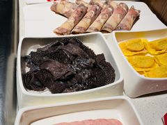 -海底捞火锅鲜切牛肉主题店(长寿路店)