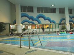-Rizzan Sea Park Hotel Tancha Bay室内游泳池