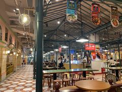 大堂-大食代美食广场(上海中心店)