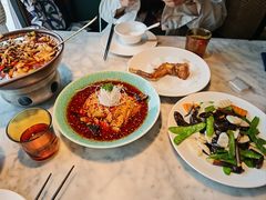 -雀蓝川菜(奥体广场店)