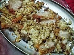 -香猪美食(中心店)