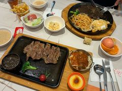 -豪享来牛排(人民店)