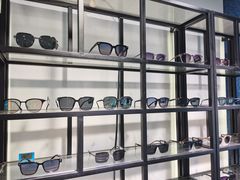 -Trend1881视光·蔡司视觉(领展广场店)