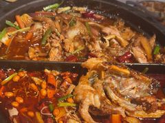 -鸣记脆皮烤鱼·海鲜烤鱼(三八广场店)
