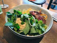泰式鸡肉面色拉-Wagas(凤凰汇店)
