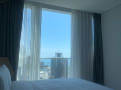 -大连星海皇冠假日酒店