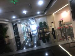 -北京璞邸酒店-地下停车场