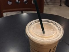-星巴克(上海虹桥新天地二店)