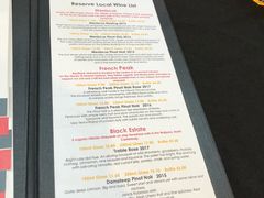 -Bully Hayes Restaurant & Bar