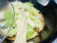 粘卷子-屯老二农家铁锅炖·行业领军者(梅江店)