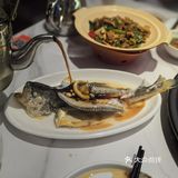 必吃榜海鲜餐厅—第一次有人给剥虾